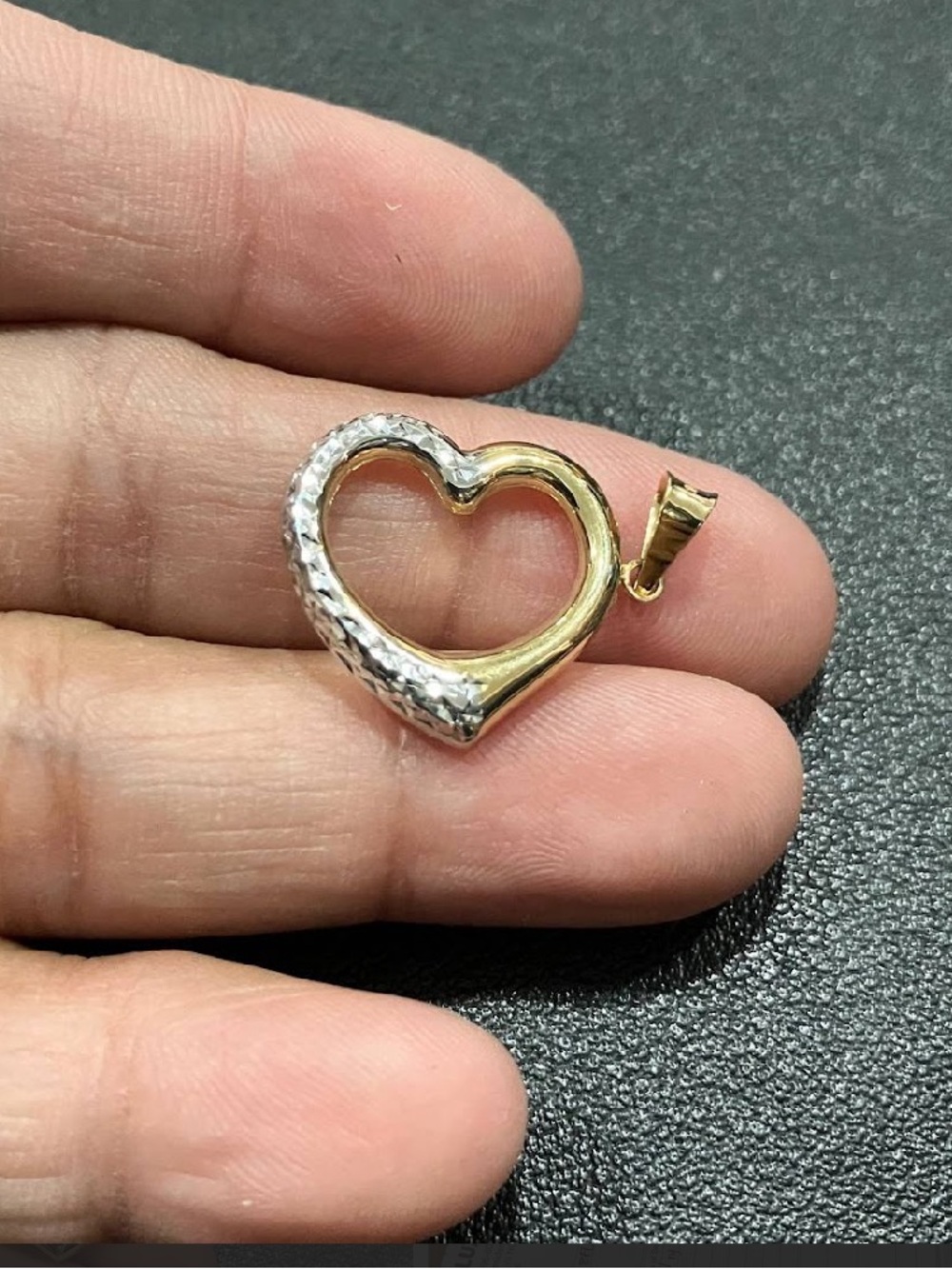 18 KARAT MONACA TWO TONES PENDANT